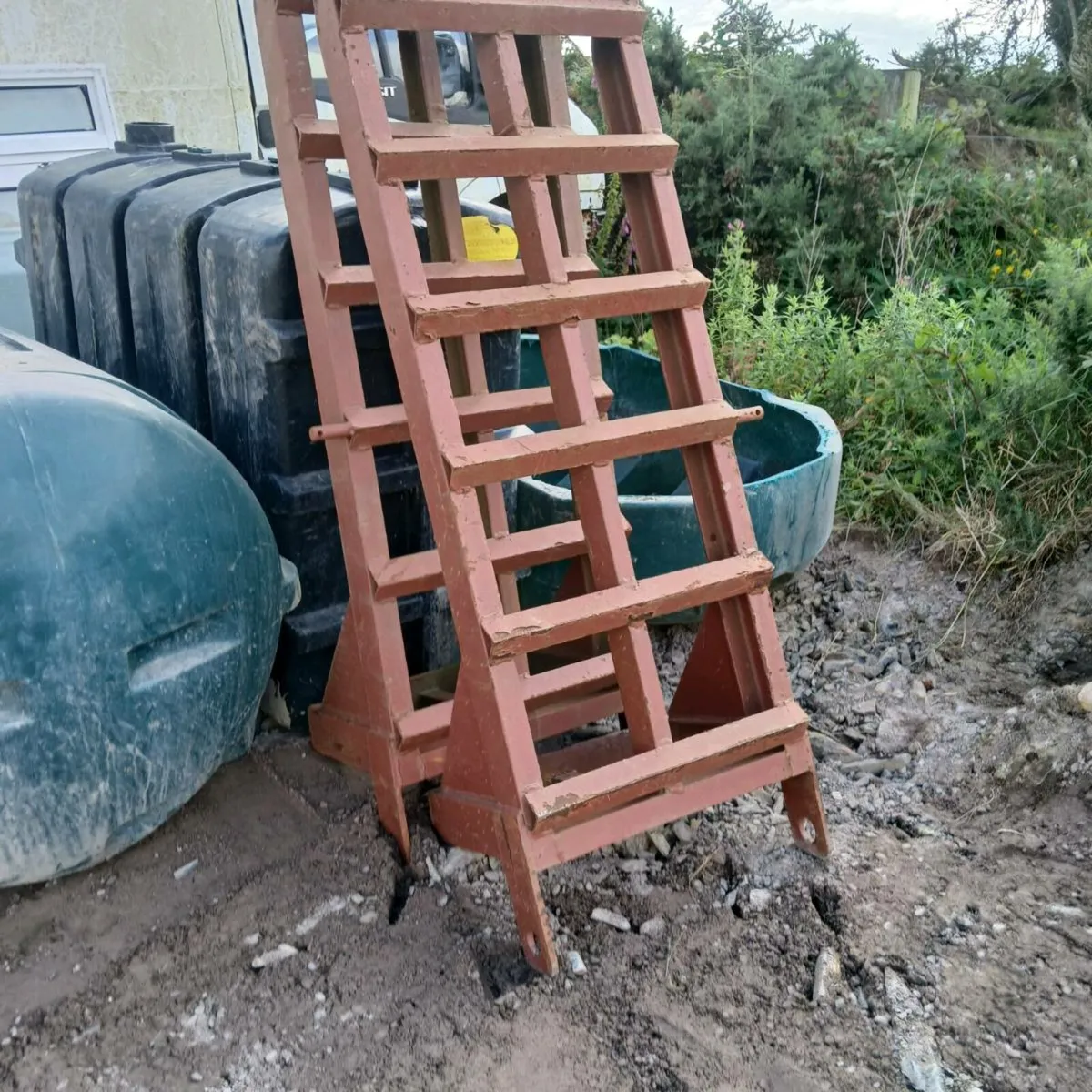 Low loader ramps - Image 1