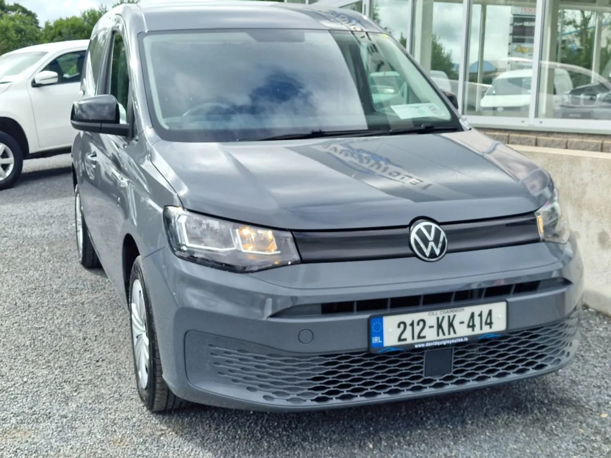 Volkswagen Caddy Cargo Bussiness TDI 75hp M6F 5DR - Image 2
