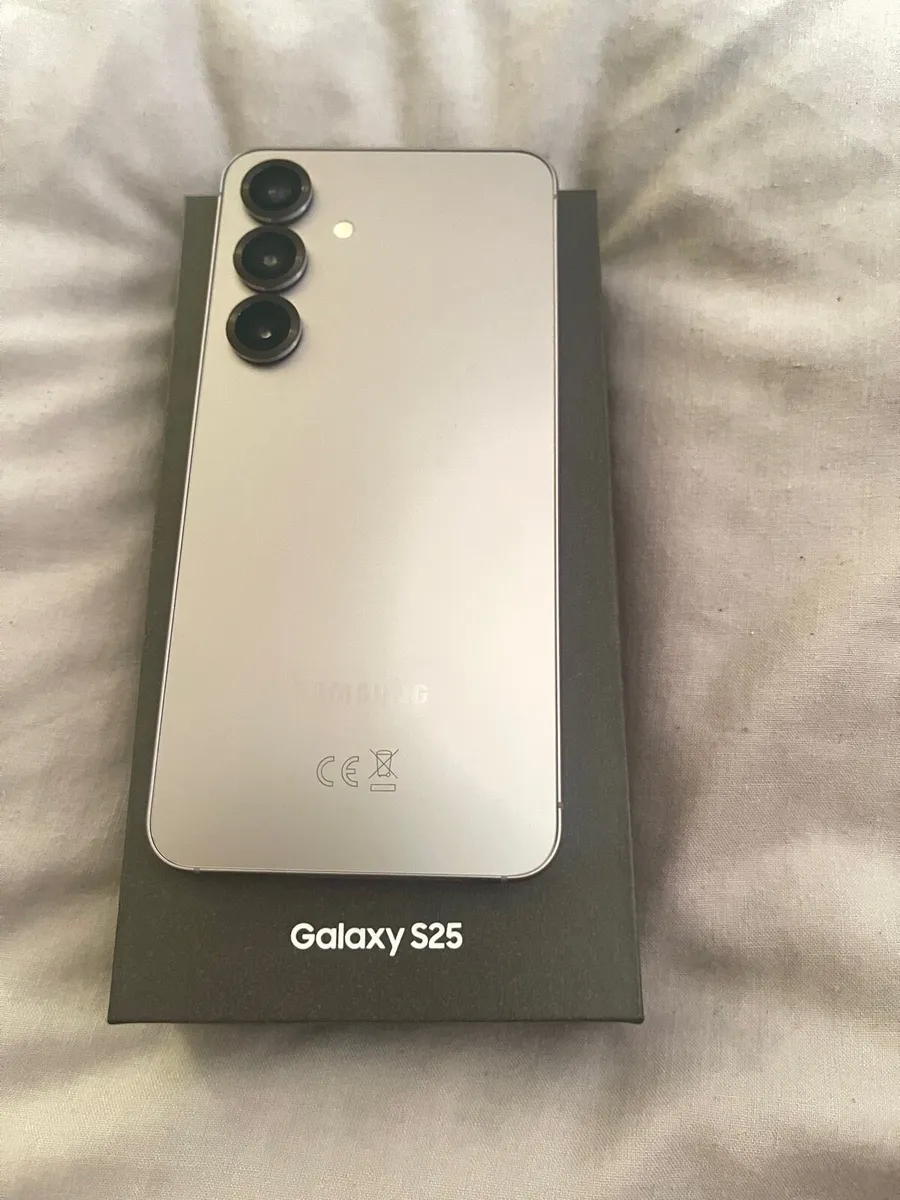 New Samsung S25 - Image 2