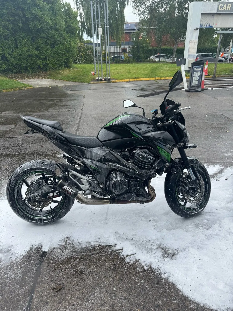 Kawasaki Z800 ABS 2016 Black Edition (only 6k/km) - Image 2