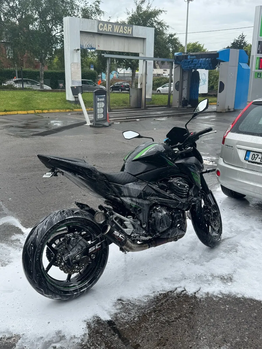 Kawasaki Z800 ABS 2016 Black Edition (only 6k/km) - Image 3