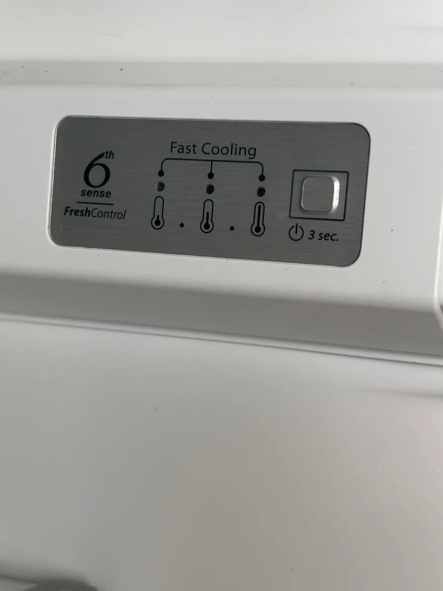 Whirlpool - Image 1