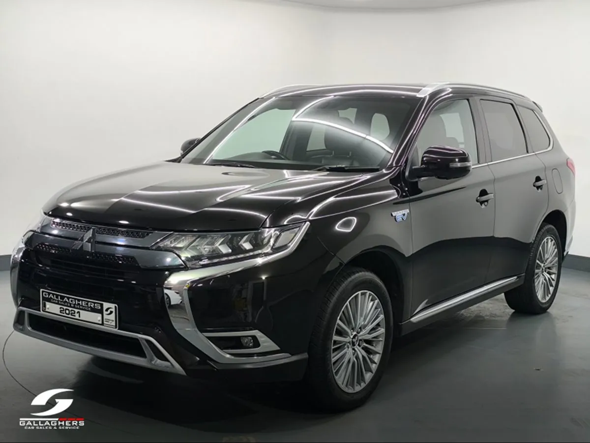 Mitsubishi Outlander (211) Exceed Phev CVT TOP Sp - Image 2