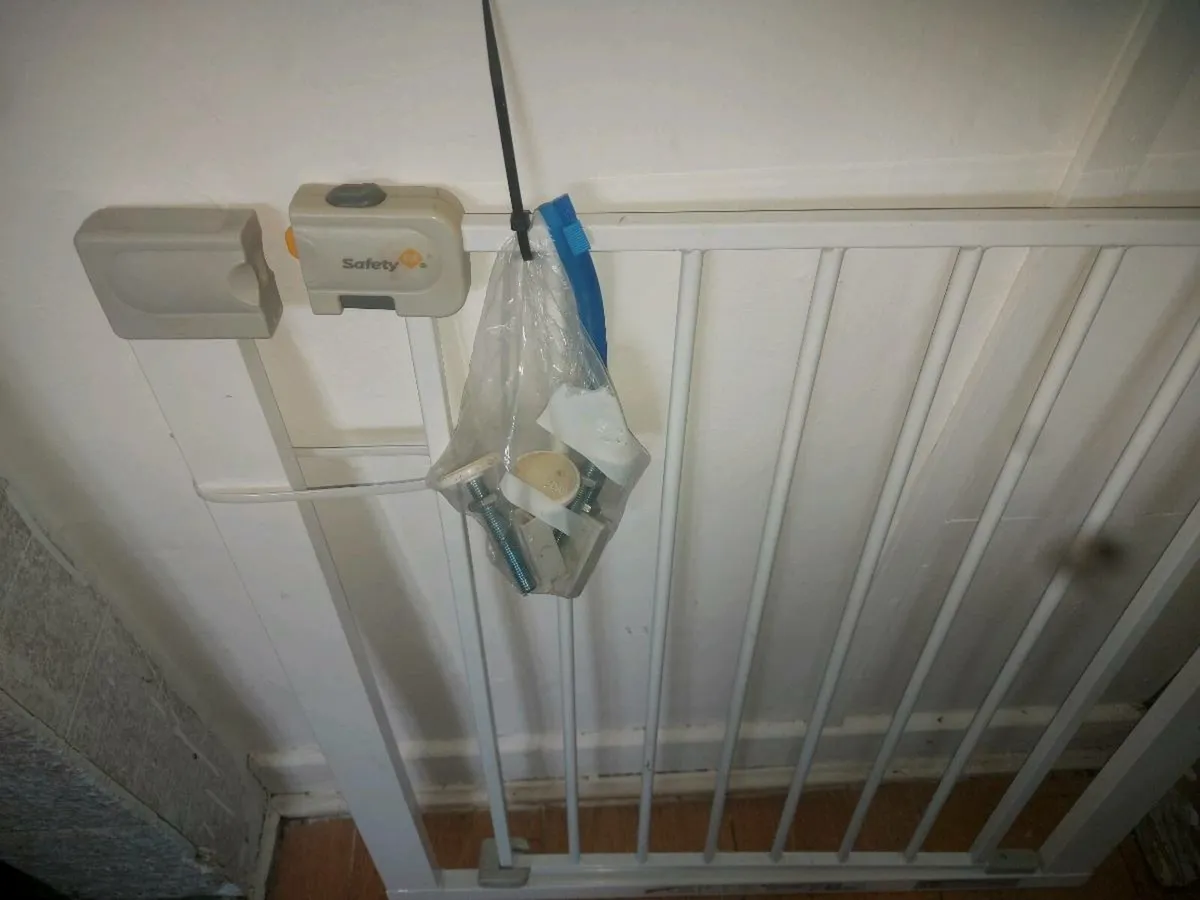 Stair gates - Image 1