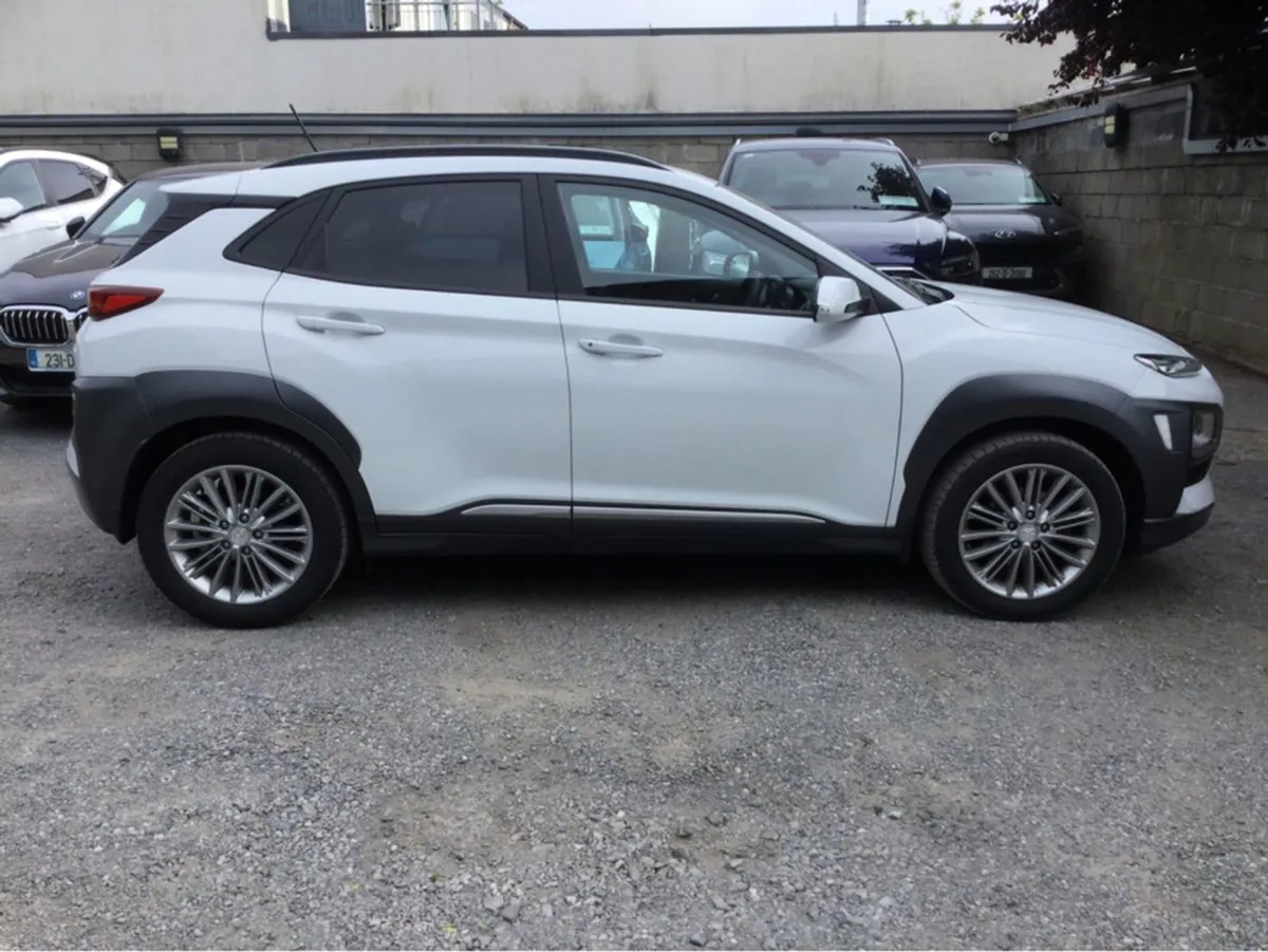 Hyundai Kona Executive Plus - Full Leather Interi - Image 2