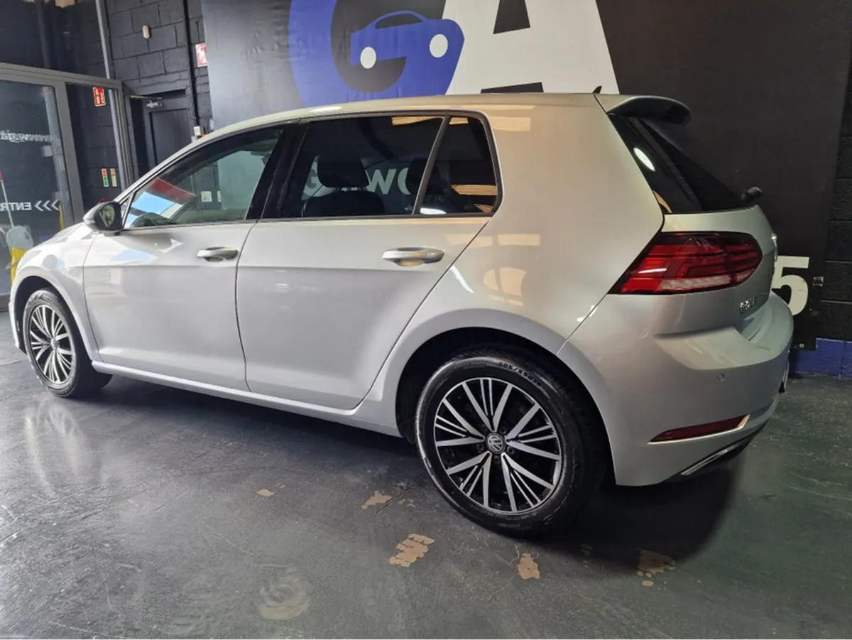 Volkswagen Golf SE Nav.-only 67K MLS From New-ful - Image 4