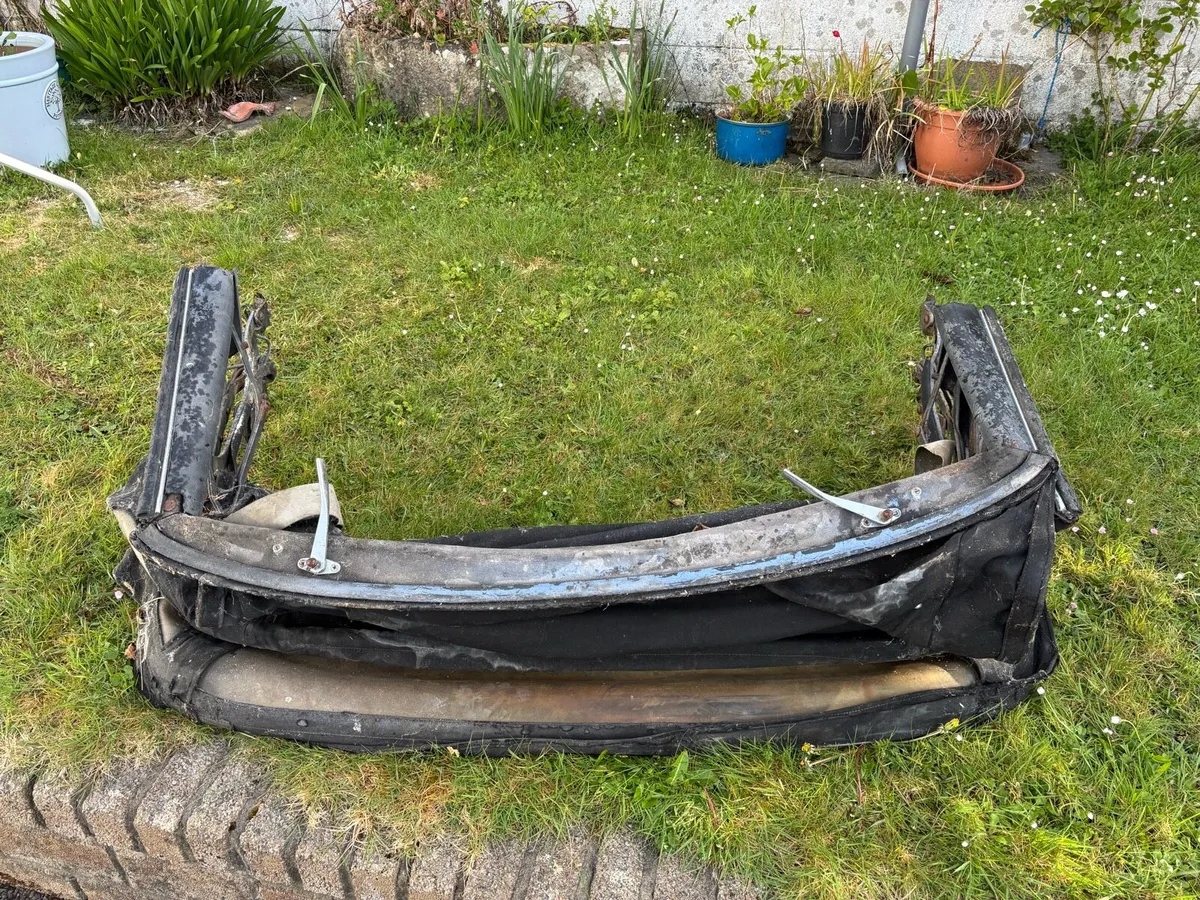 Triumph Stag hood soft top - Image 2