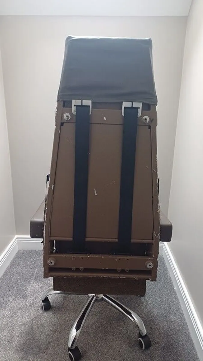 JET2 Boeing 757 Aircraft Cockpit Observer JumpSeat Office Chair - Image 4