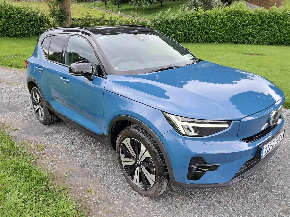 222 VOLVO XC40  ELECTRIC - Image 1
