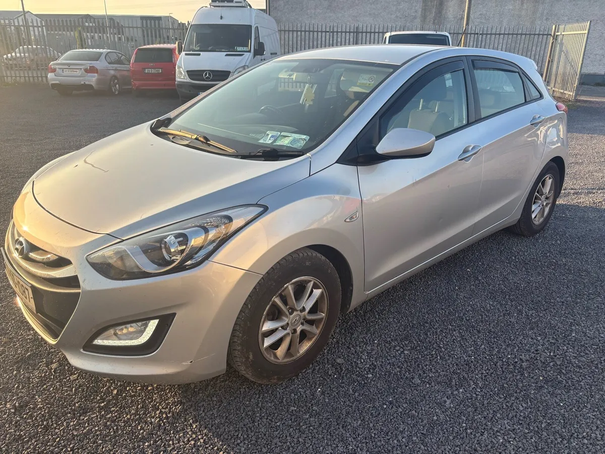 Hyundai i30 - Image 4