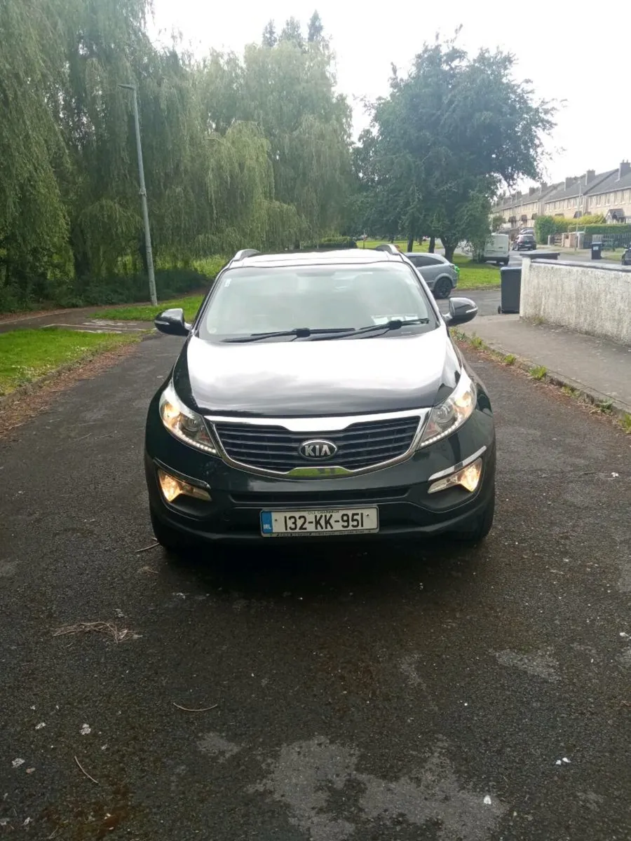 13 KIA SPORTAGE - Image 2