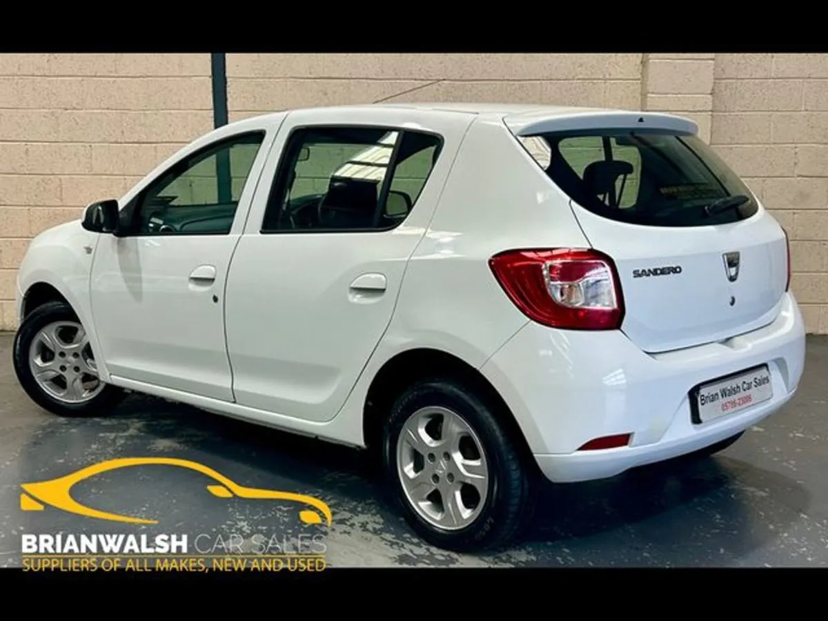 Dacia Sandero 0.9tce Laureate 90bhp 5DR - Image 4