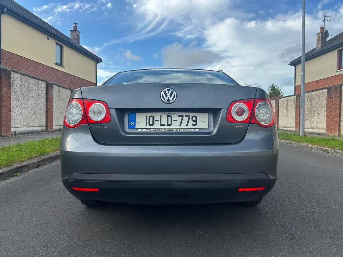 2010 Vw Jetta 1.6 Tdi 1 owner - Image 3