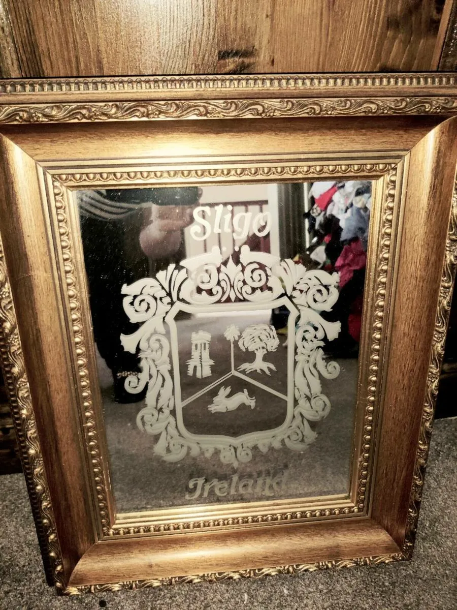 HUGE FROSTED OAK, Heavy Gold Gilted Wall Mirror ! - Image 2