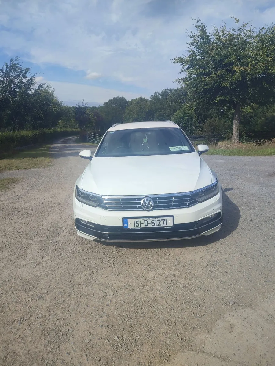 Volkswagen Passat 2015 R-line - Image 1
