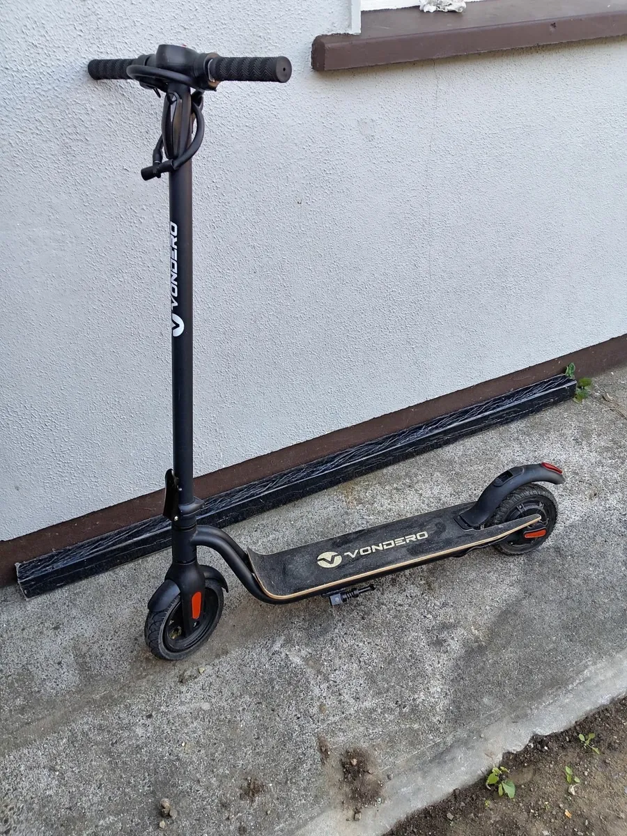 Electric scooter - Image 1
