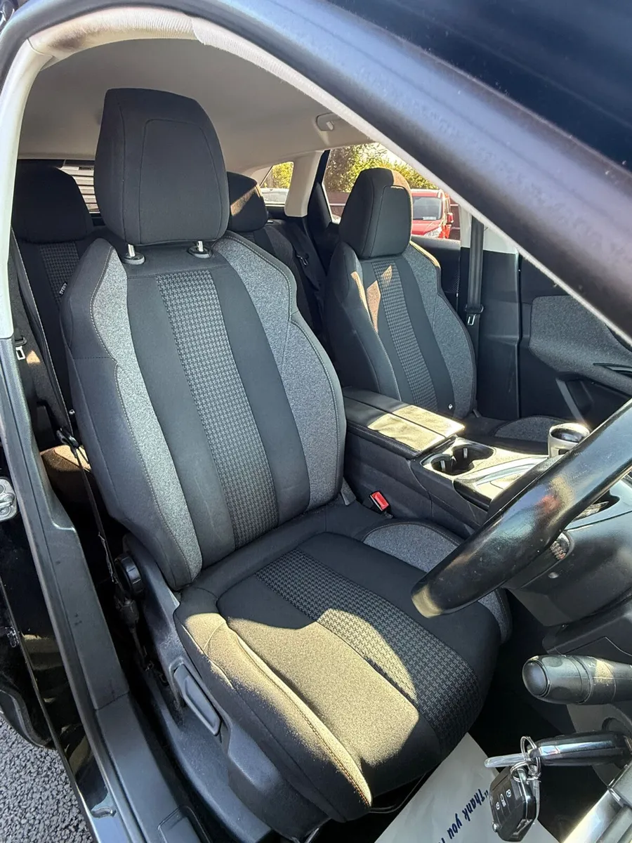 Peugeot 3008 2017 Active 1.6Hdi Manual - Image 4