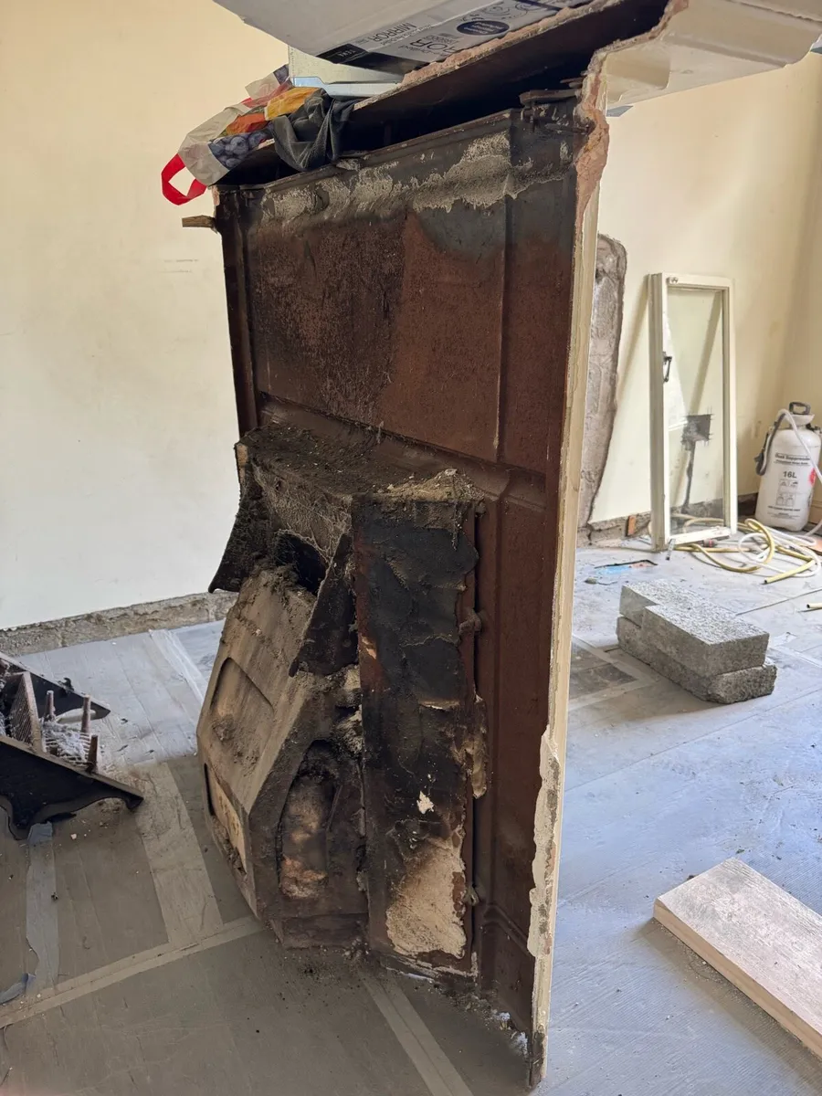 Victorian fireplace cast iron - Image 2