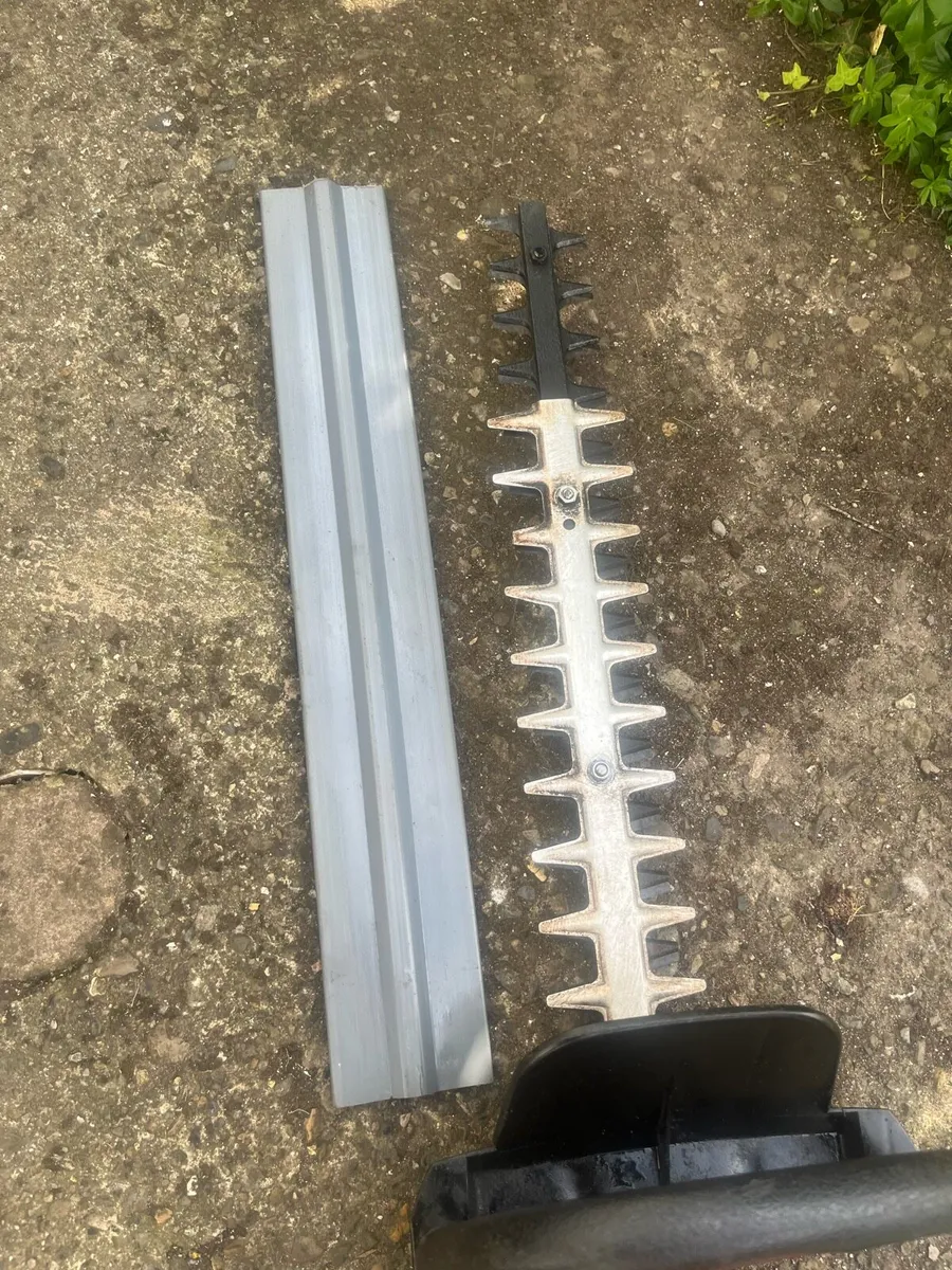 Hedge trimmer - Image 3