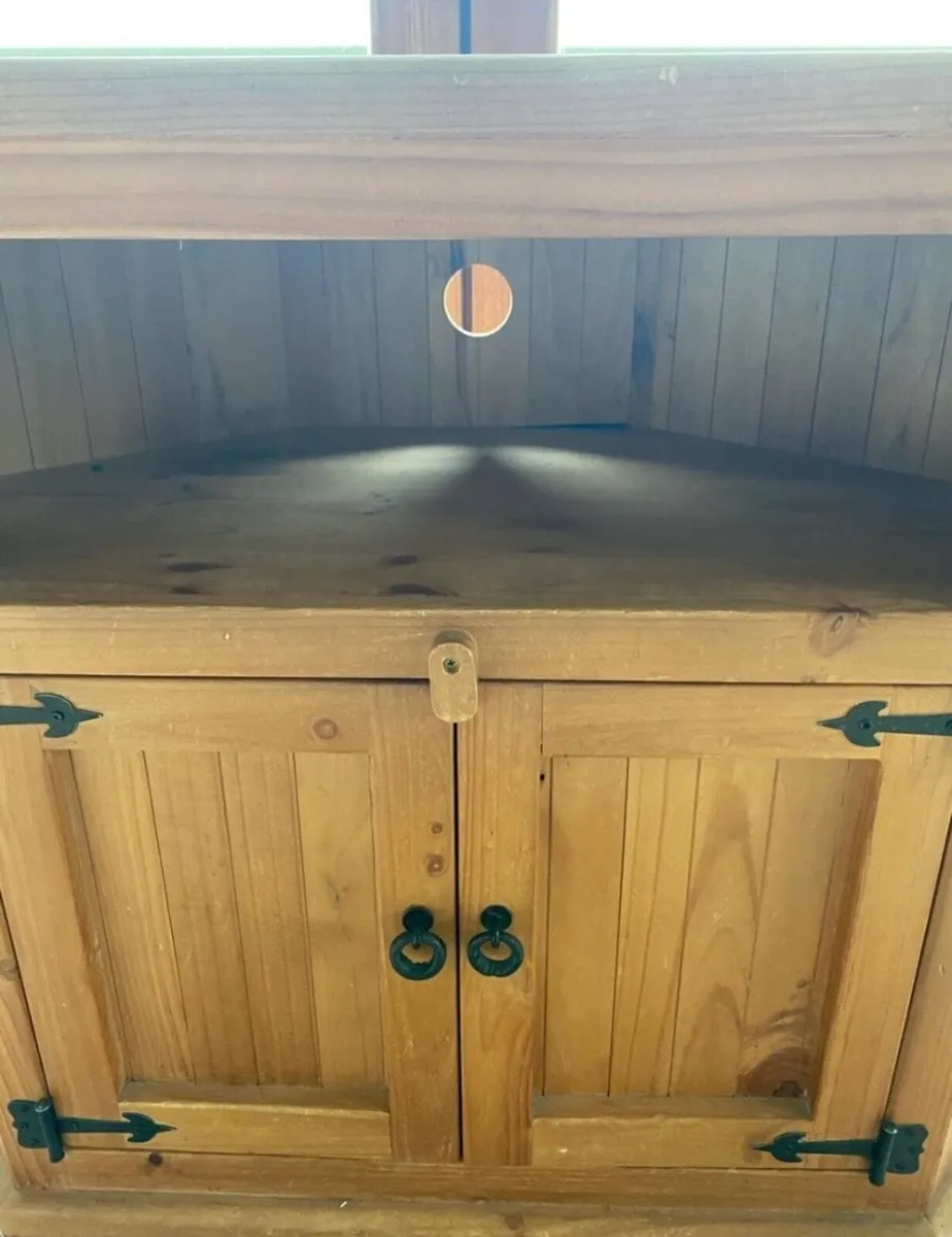 Tv cabinet - Image 3
