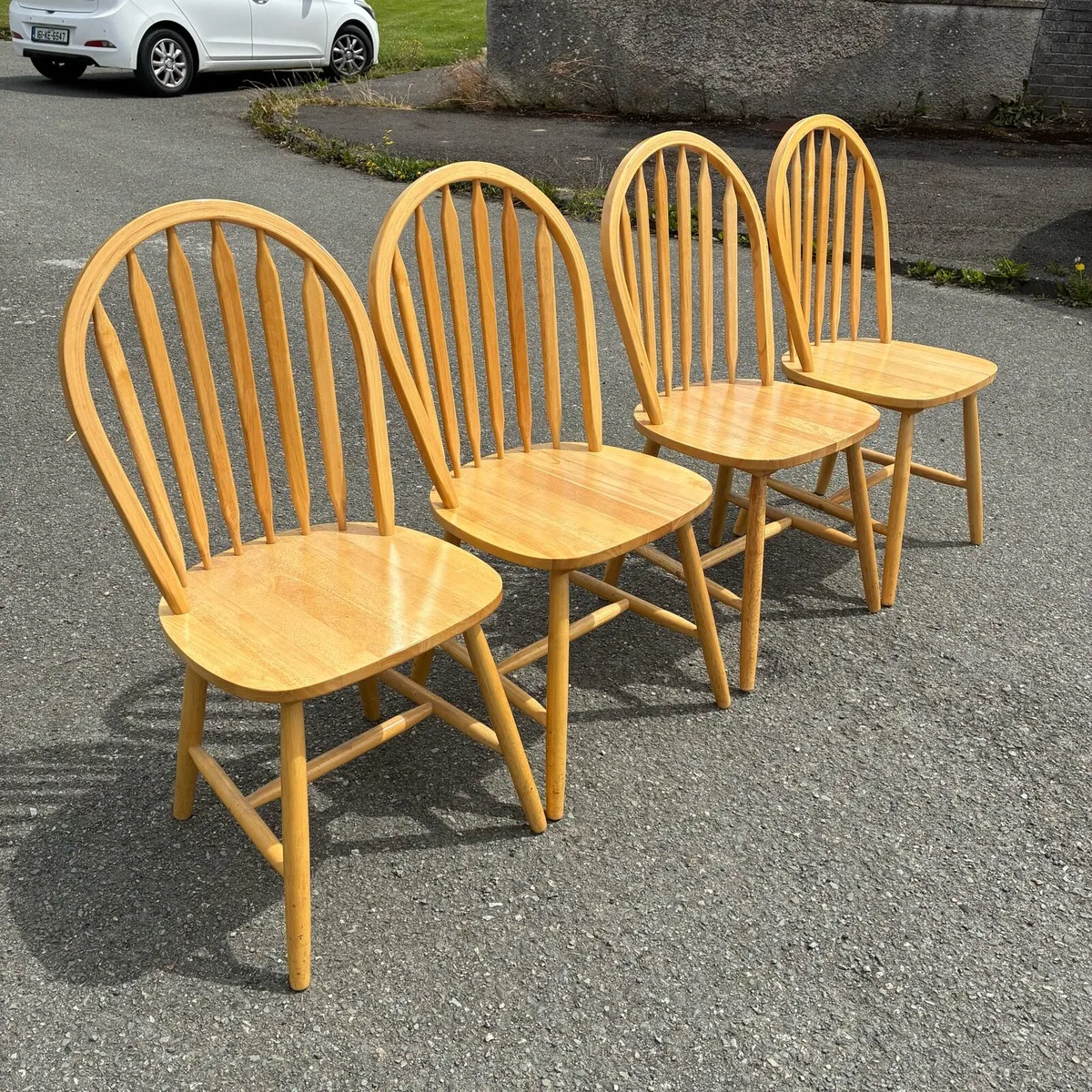 4 Kitchen Solid Pine Chairs - Image 2