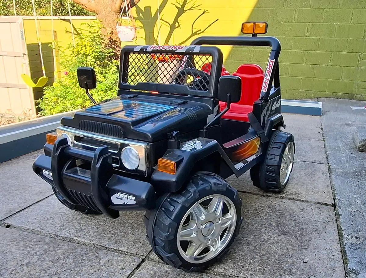 Kids jeep - Image 1