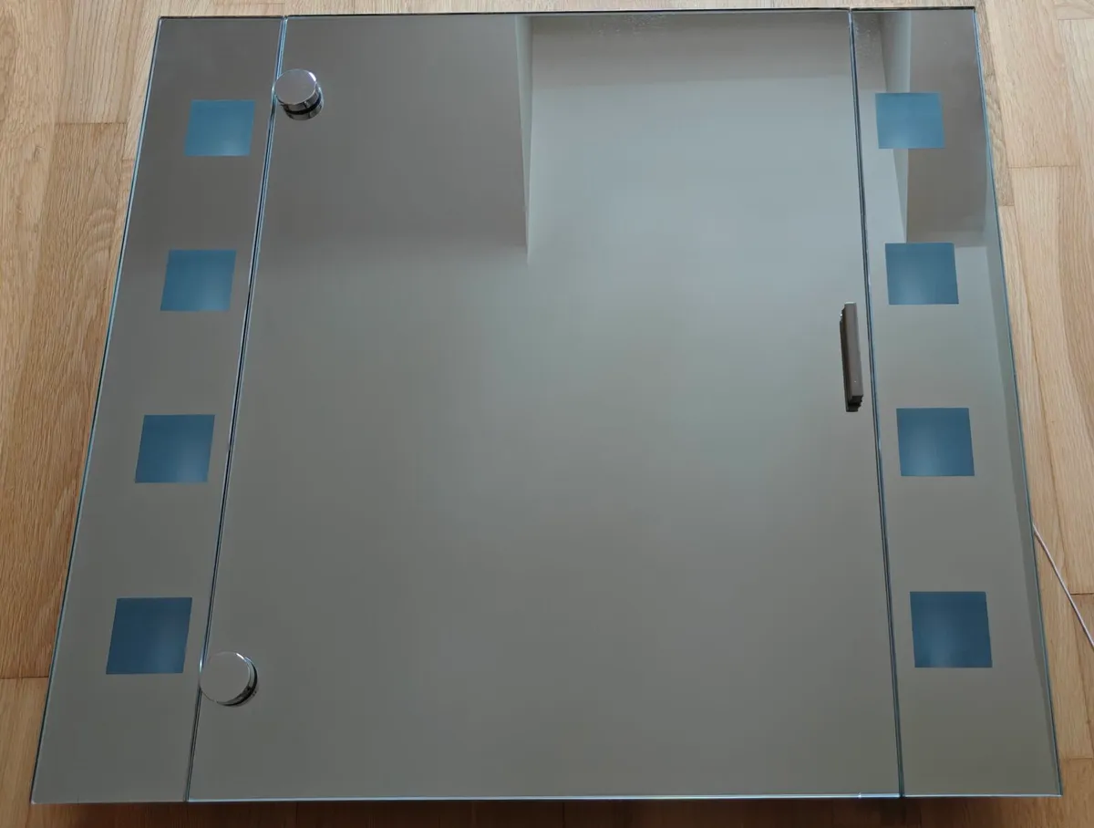 Bathroom mirrored wall cabinet - Image 1