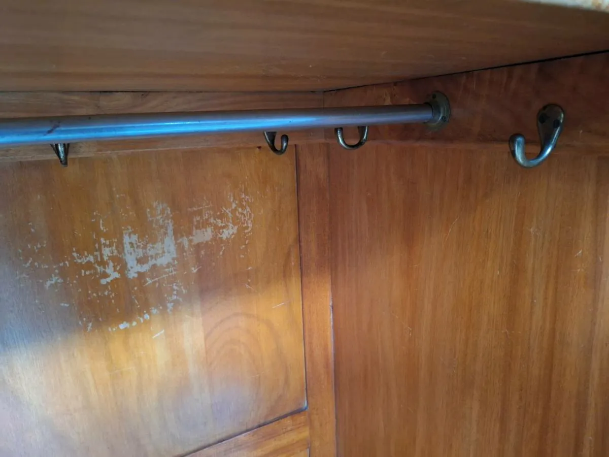 Antique very big wardrobe (DELIVERY) - Image 4