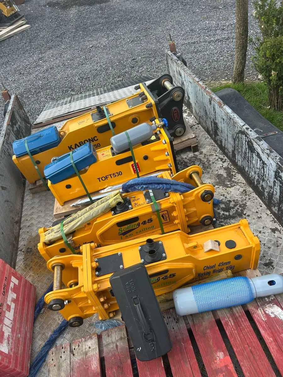 Unused Rock breakers to suit 2-8t diggers - Image 1