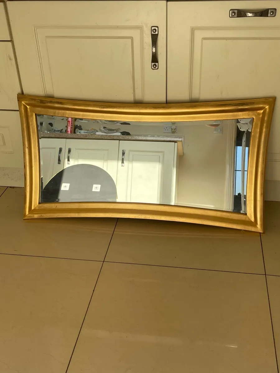 Mirrors - Image 4