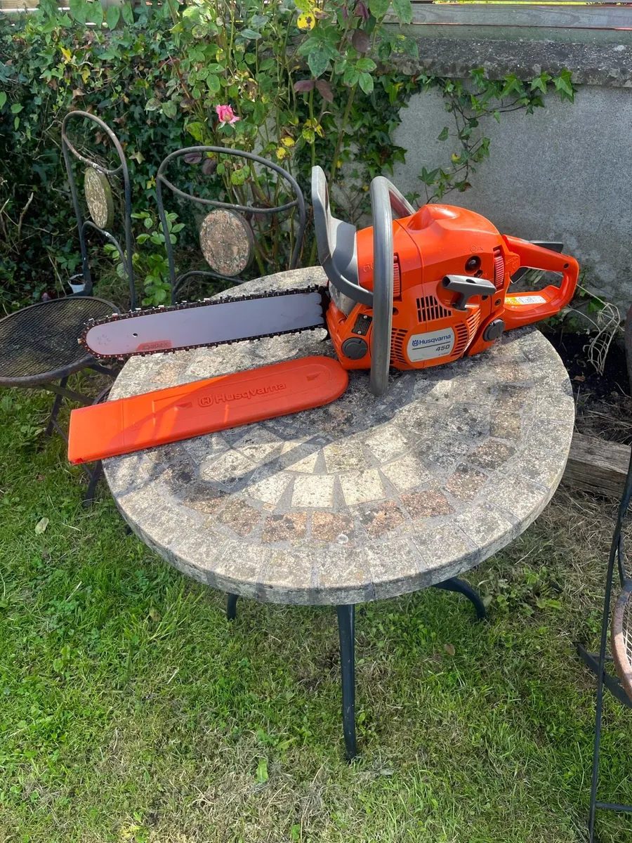 Husqvarna 450 x-TORQ chainsaw - Image 1