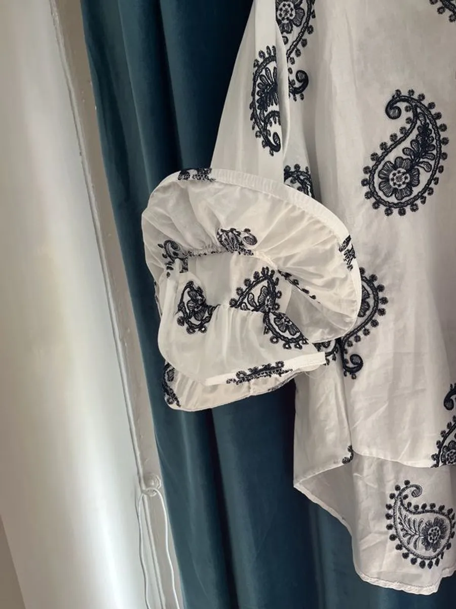 ladies blouse - Image 4