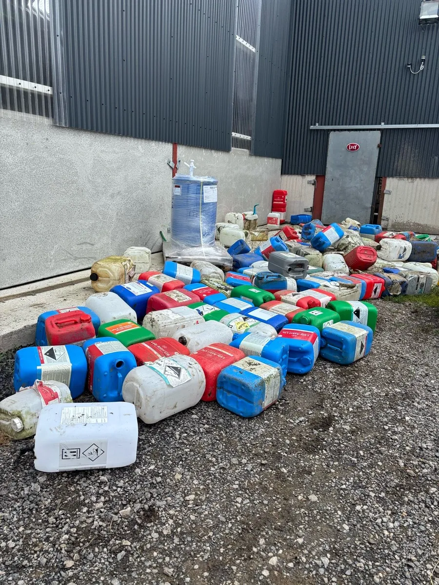 20litre drums - Image 1