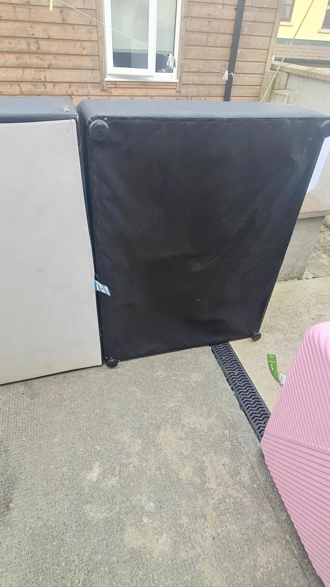 Bed bases 6ft × 4ft small double - Image 3