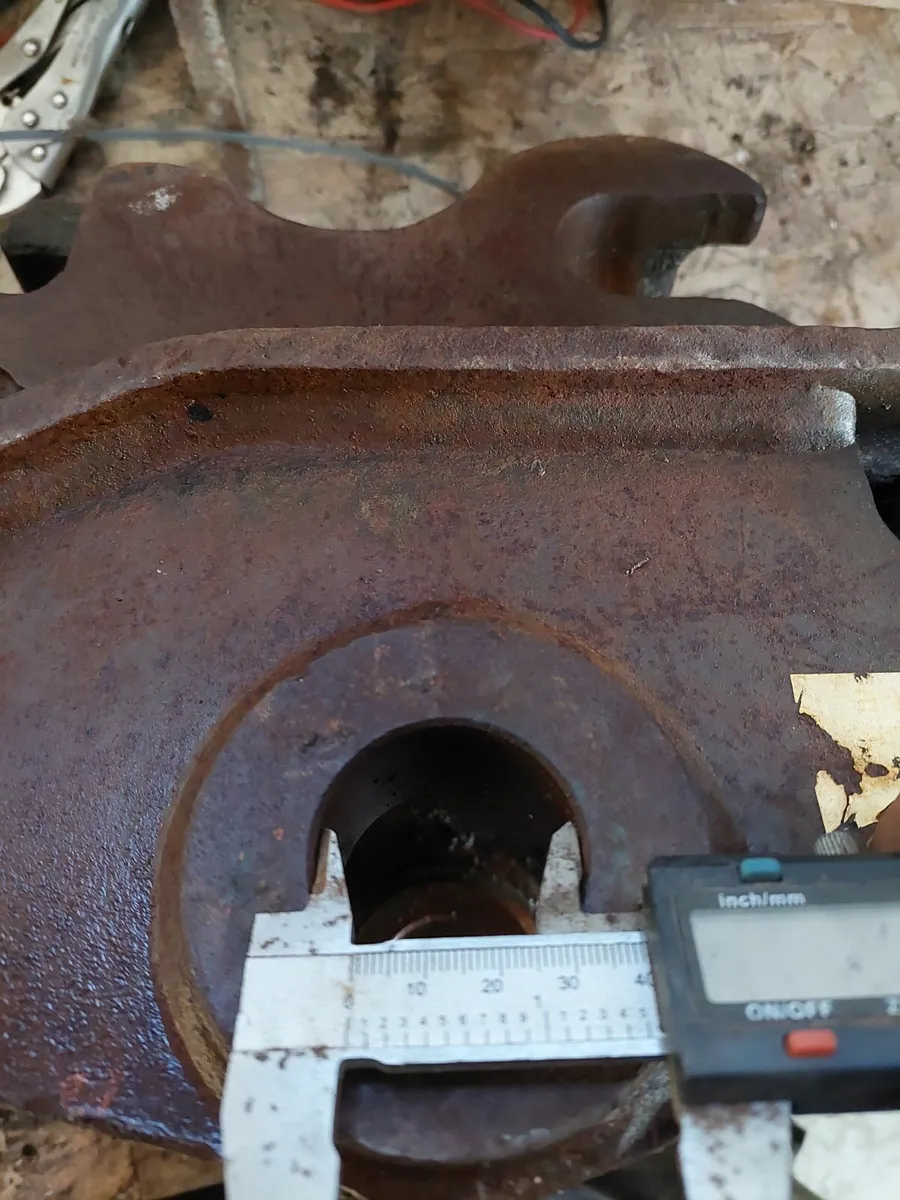 40mm Hydraulic Quick Hitch - Image 2