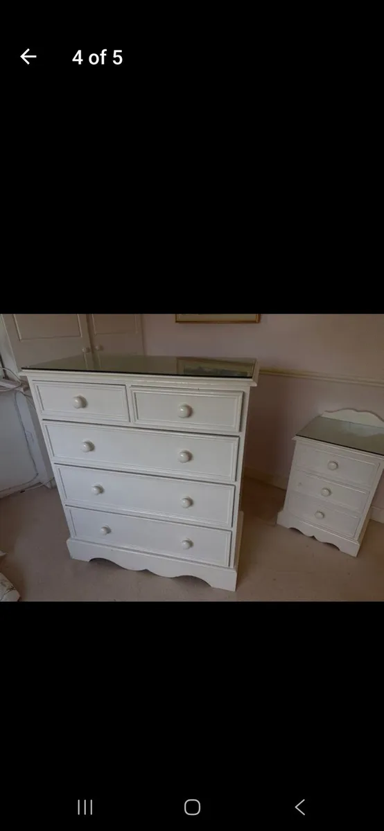 Chest and lockers (DELIVERY)