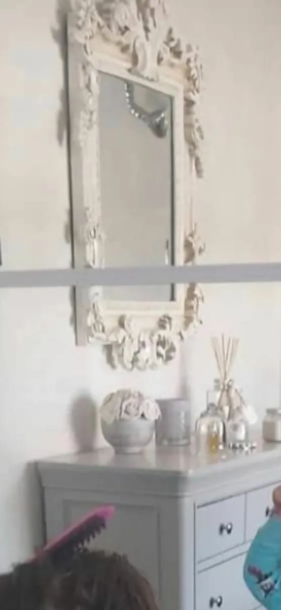 Mirror - Image 2