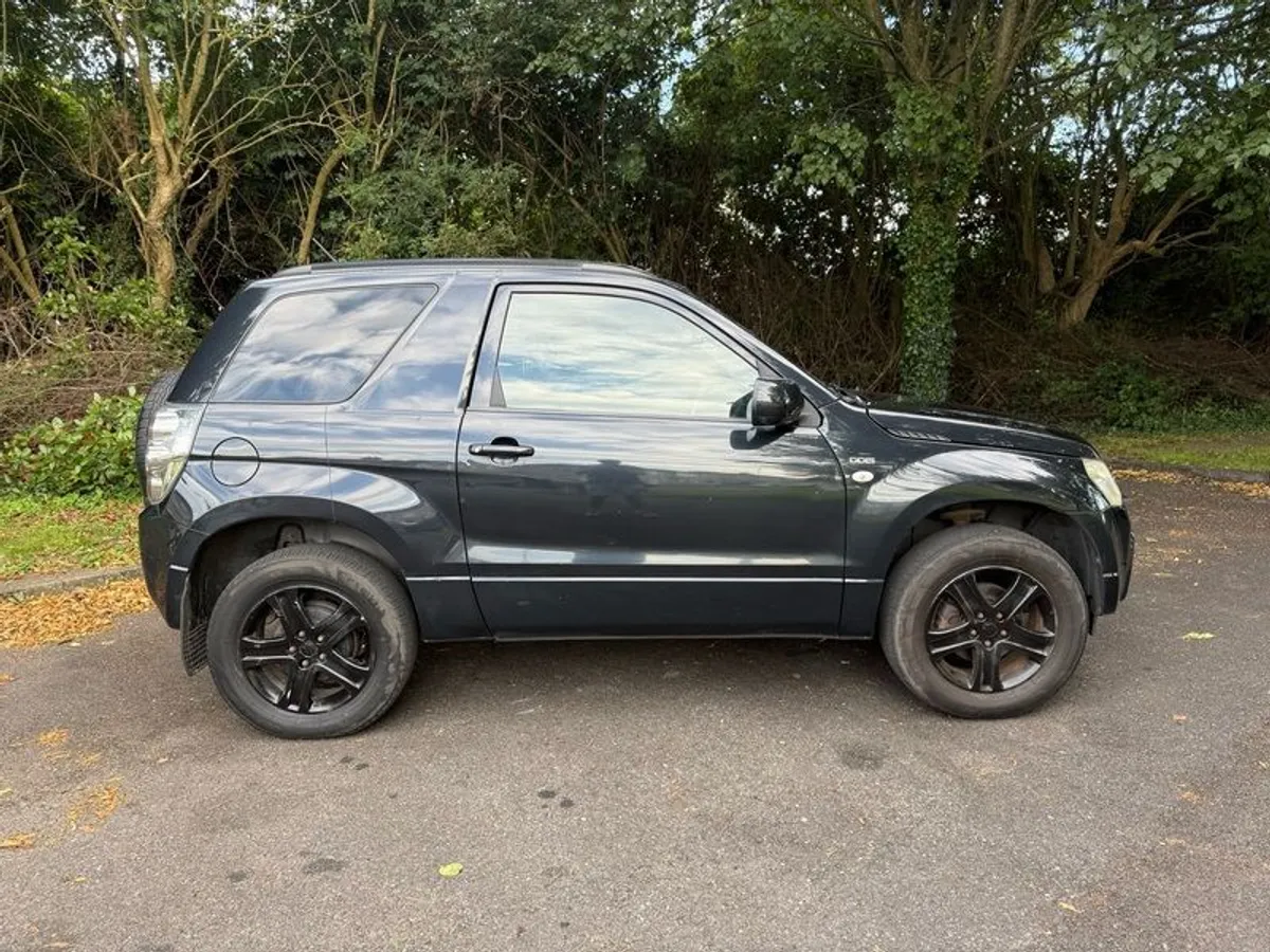 2007 Suzuki Grand Vitara - Image 3