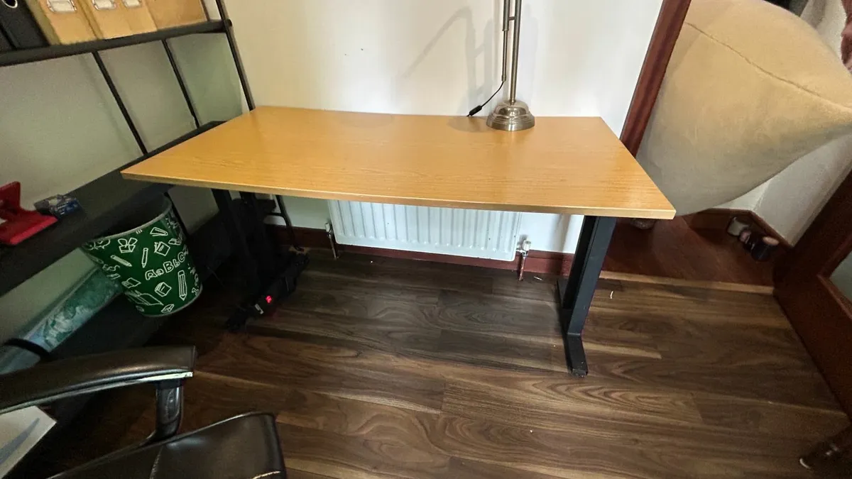 Office Desk - FREE - Image 1