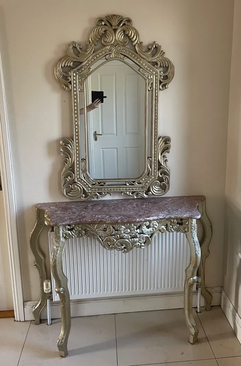 Console table and matching mirror - Image 1