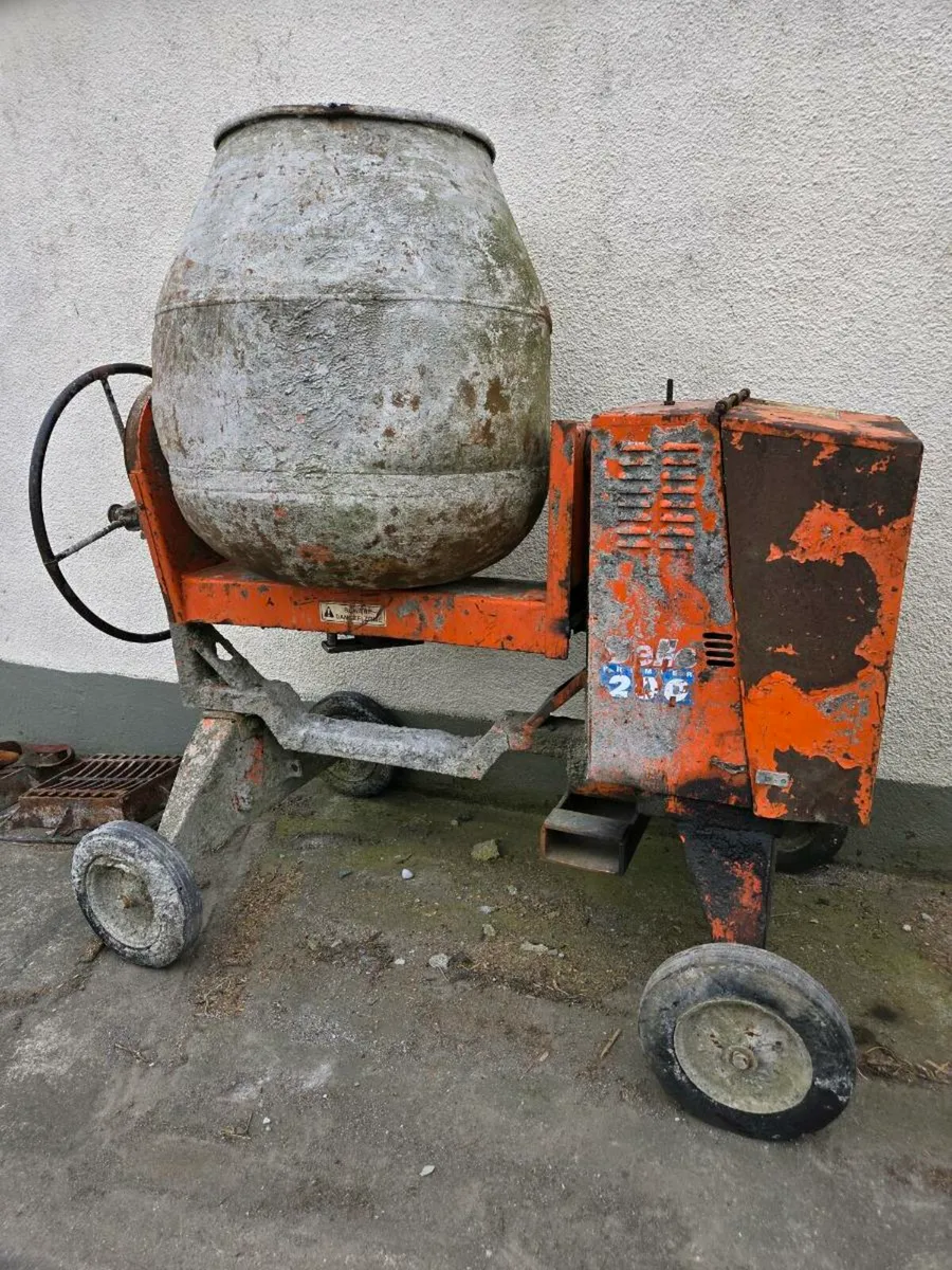 Cement mixer - Image 4