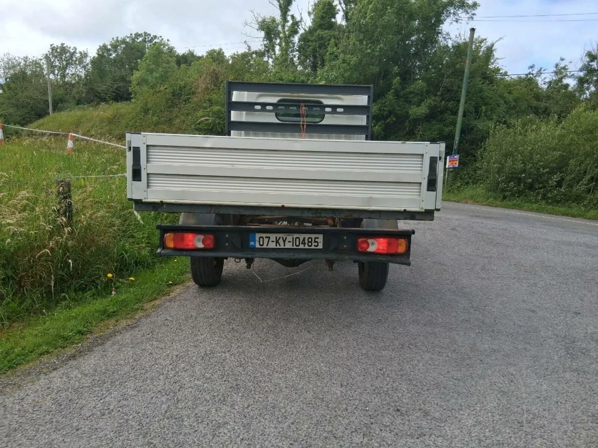 Nissan cabstar - Image 4