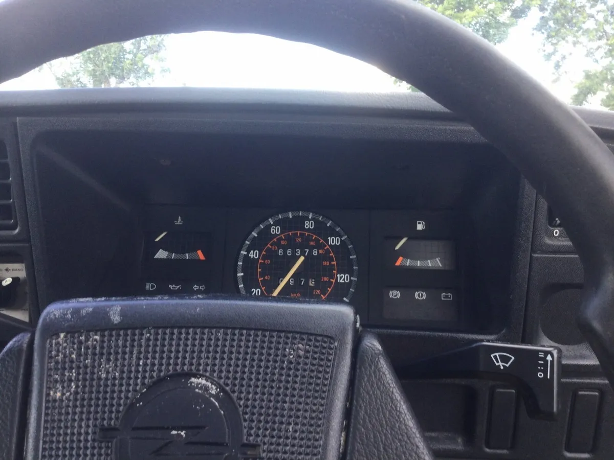 Opel Ascona 1985 - Image 3