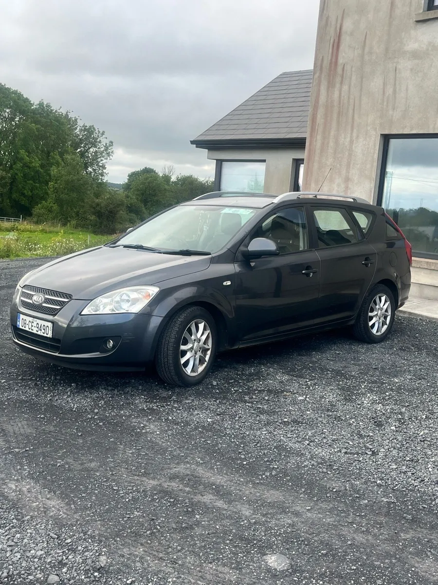 Kia Ceed Estate - Image 3