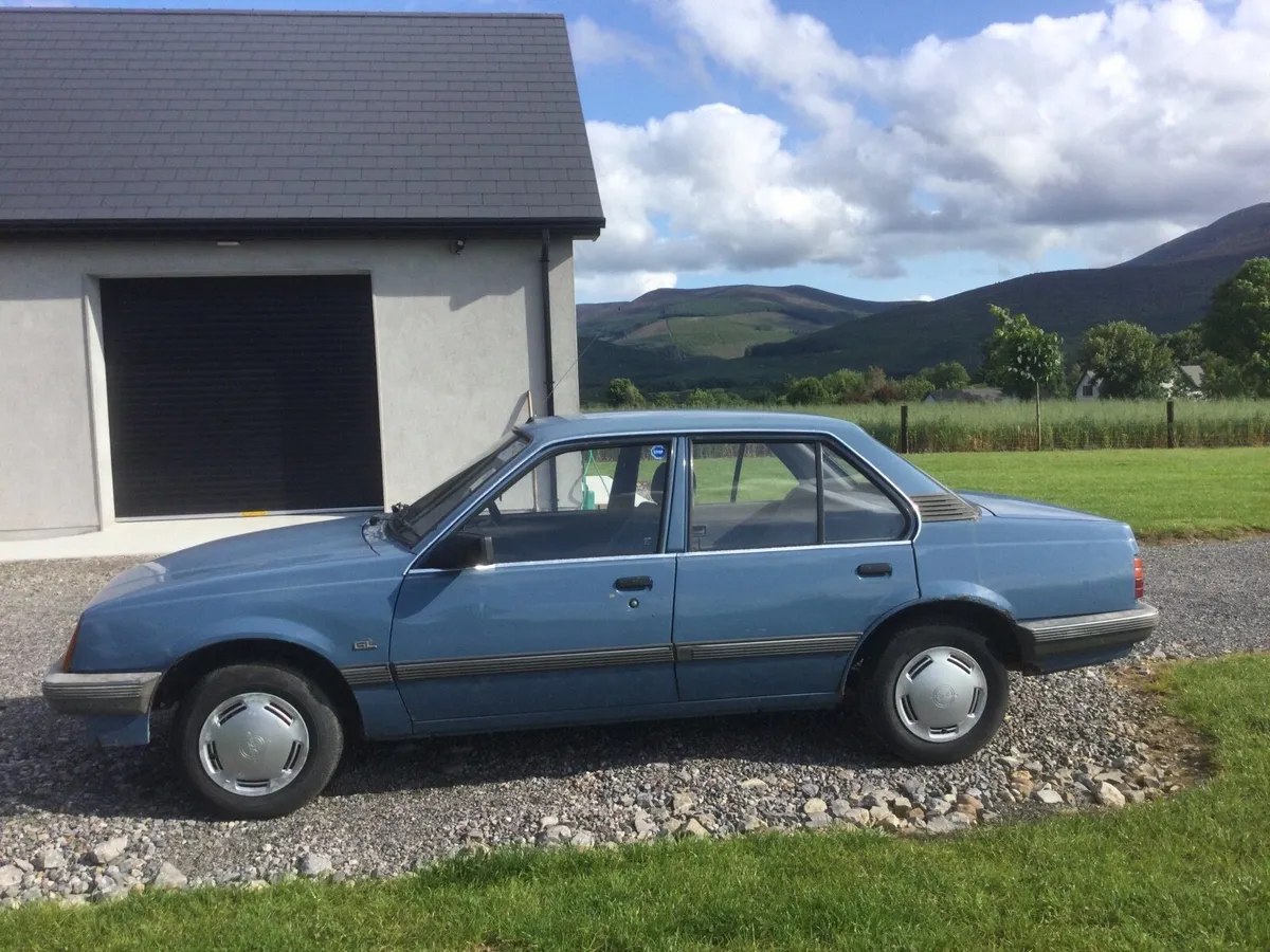 Opel Ascona 1985 - Image 1