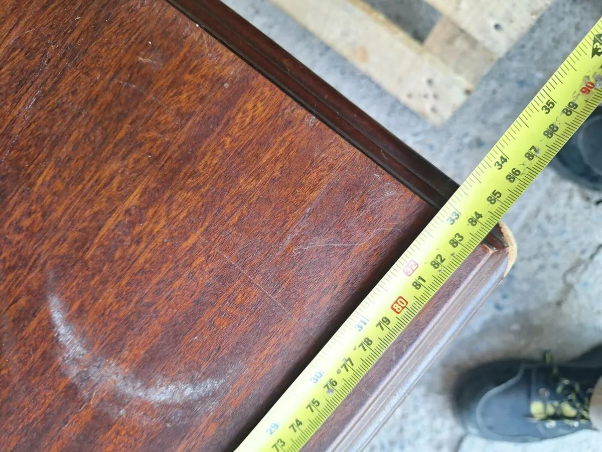 Vintage blanket box/TV stand? (DELIVERY) - Image 4