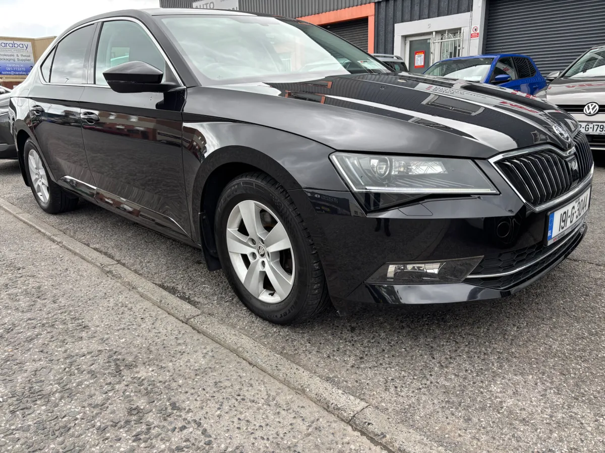 RESERVED!!!2019 Skoda Superb 2.0 TDI - Image 4