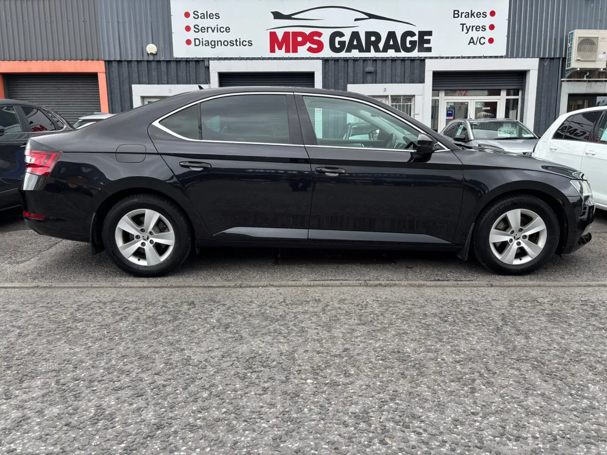 2019 Skoda Superb 2.0 TDI 150 BHP Ambition - Image 1