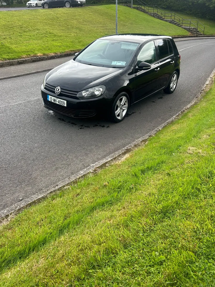 2012 Volkswagen Golf 1.6 Diesel - Image 2