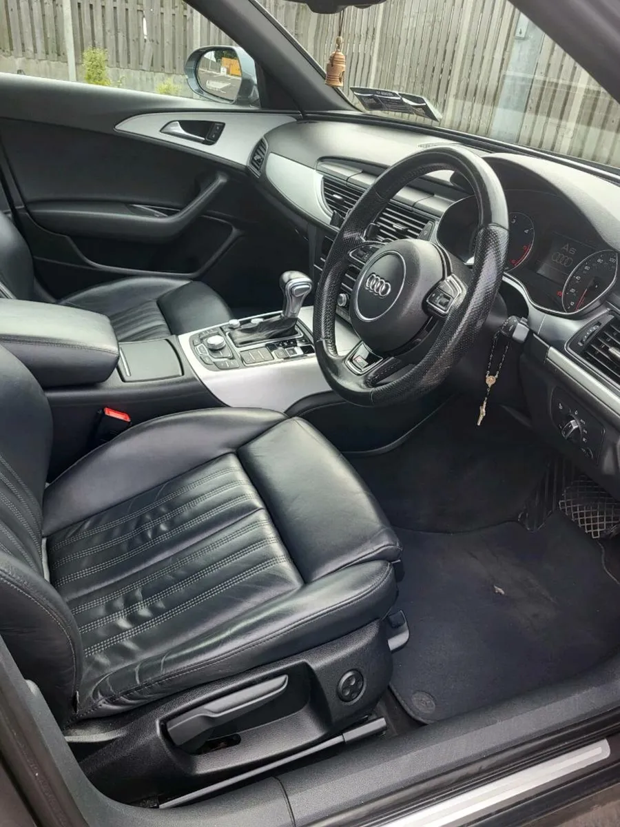 Car - Image 4